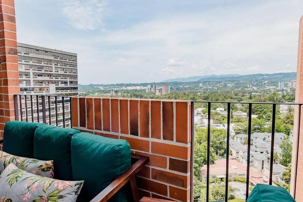 Apartamento Las Orquideas Zona 10 Guatemala 0*,  Guatemala